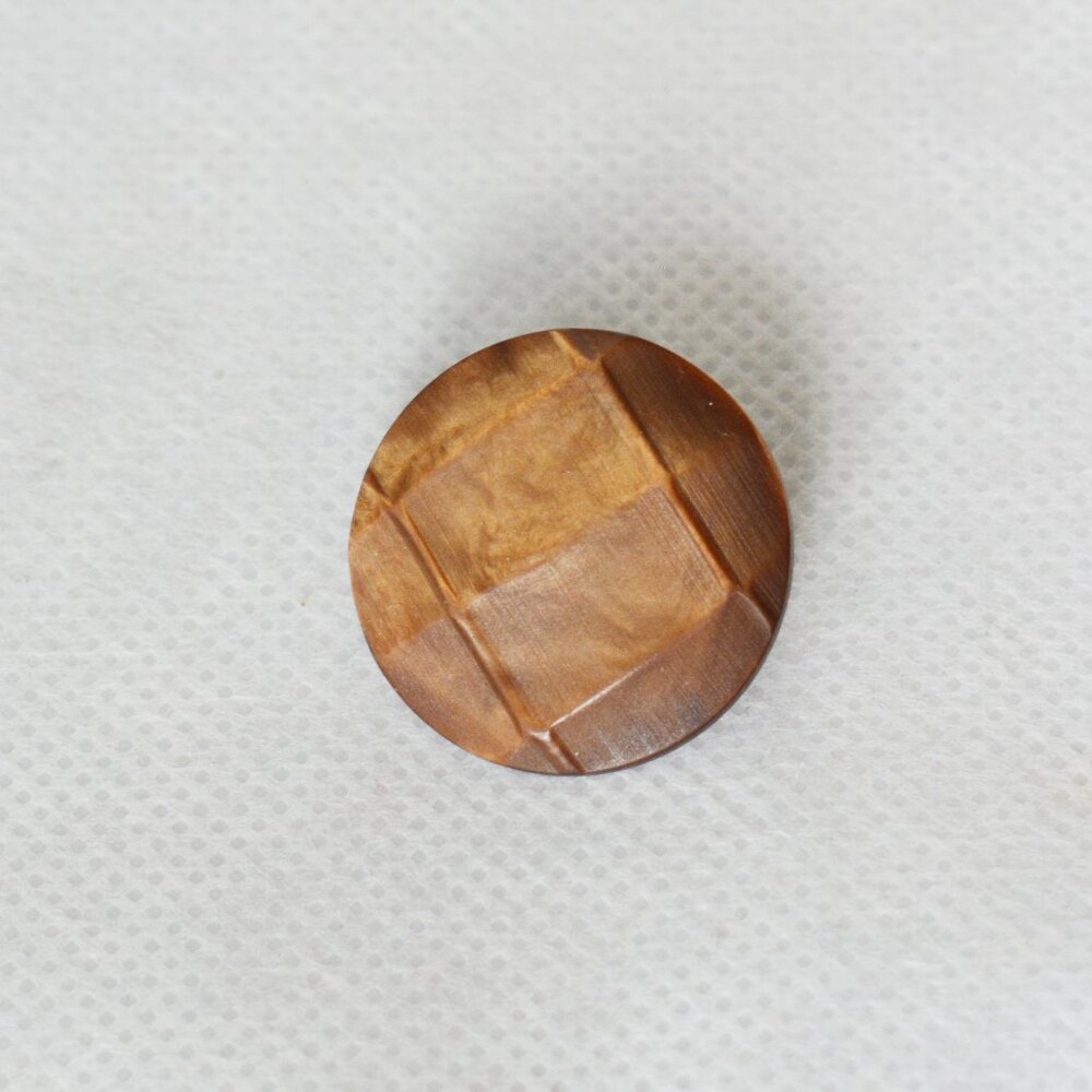 ❤️ Brown 3D Square Button Pin